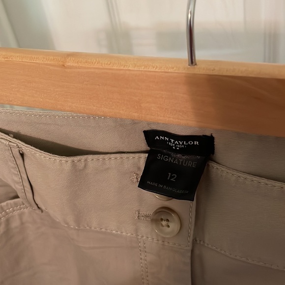 Ann Taylor khaki pants - Picture 3 of 3